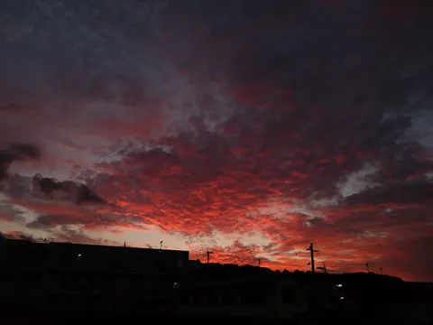 燃えるような夕焼け雲