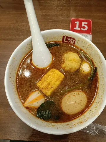 一口で広がる旨辛の世界
