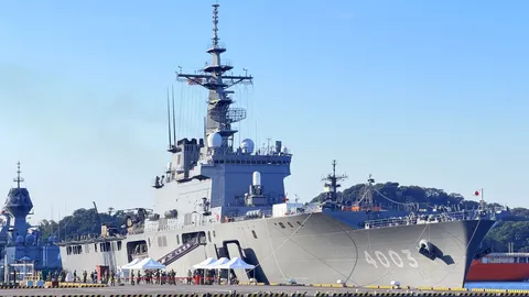 夕刻の灰艦