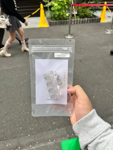 透明な袋とショッピングの思い出
