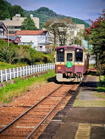 秋の風景を巡る旅路