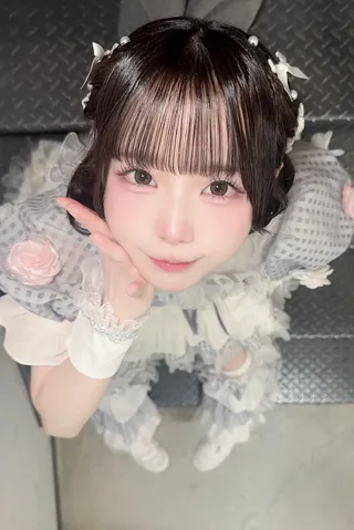 甘く繊細な世界観に包まれて