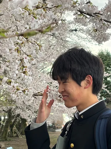 桜香る風に微笑んで