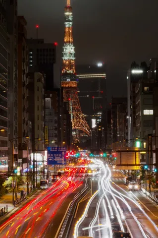 光跡が渋滞する夜