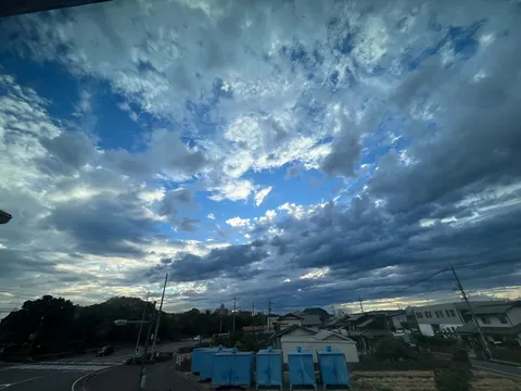 青空と雲の広がり