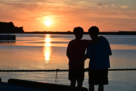 寄り添う夕焼けの調べ