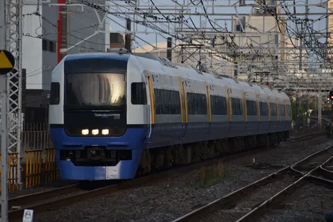鉄路を往く、房総ビュー特急