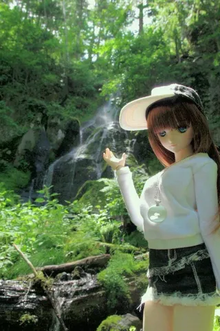 滝の気配を手のひらに