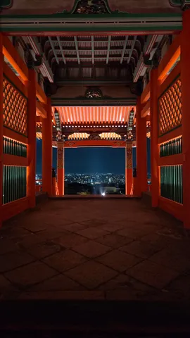 夜の朱門、まさかの都会ビュー