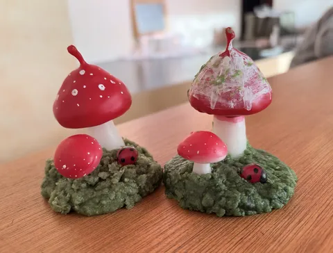 ファンタジーなキノコとてんとう虫