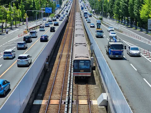 平行する道、都市のリズム