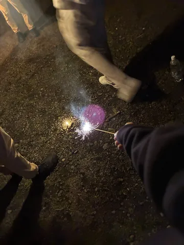 火花舞う、夜のひととき