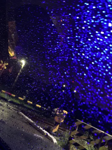 雨粒と光のシンフォニー