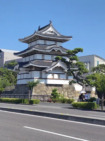 歴史と現代が交差する風景