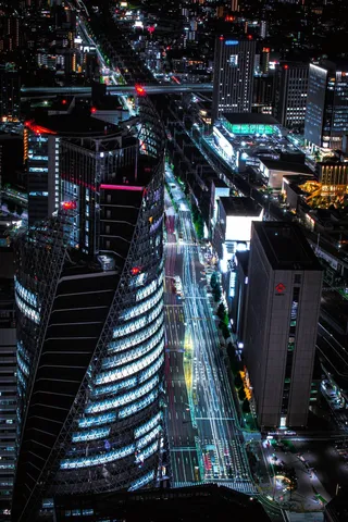 光の流れる夜景