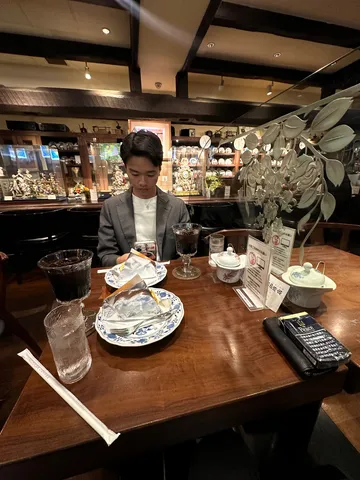 落ち着いた午後の喫茶店
