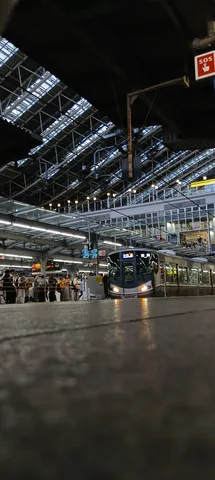旅立ちのホーム、日常の一コマ