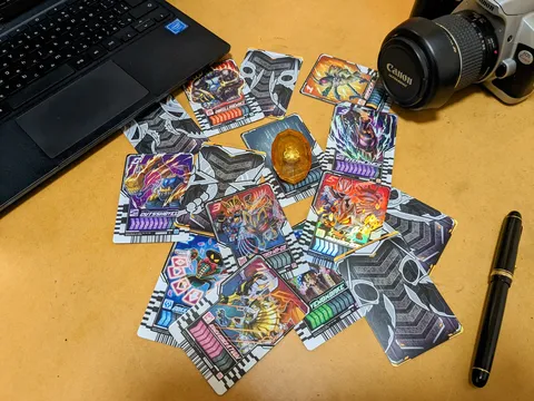 机上のヒーローカード
