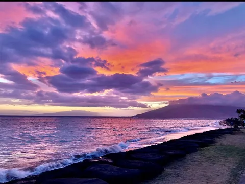空と海が織りなす夕景