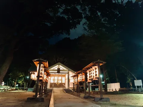 静寂を照らす灯火