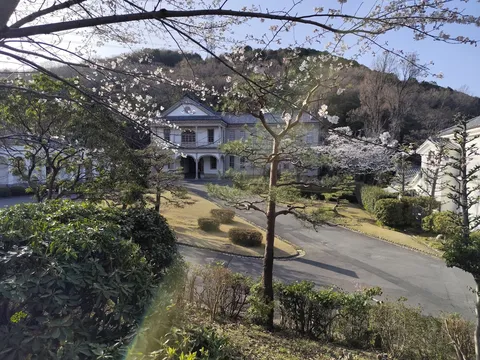 春を待つ古都の風情
