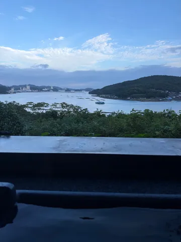 水辺の静かな風景