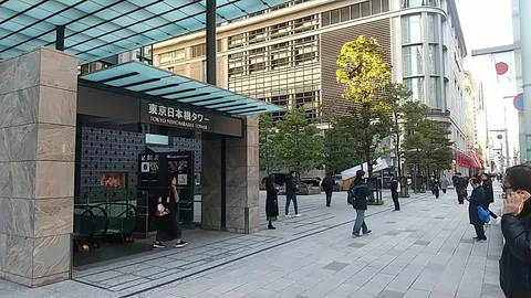 都会のオアシス、東京日本橋タワー