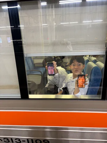 電車内で見つけた面白い瞬間