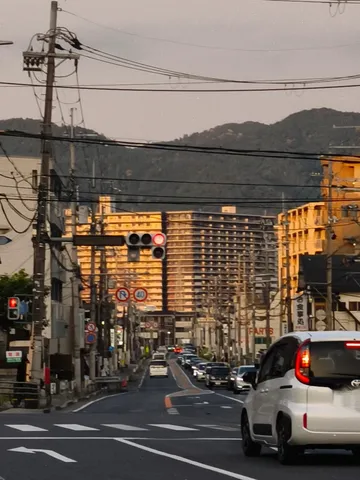 街を包む夕陽