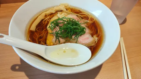 湯気まで美味しそう、至福の一杯