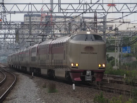 旅立ちのサンライズエクスプレス