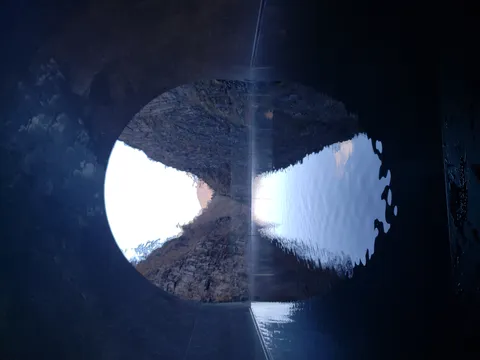 水鏡が誘う異空間