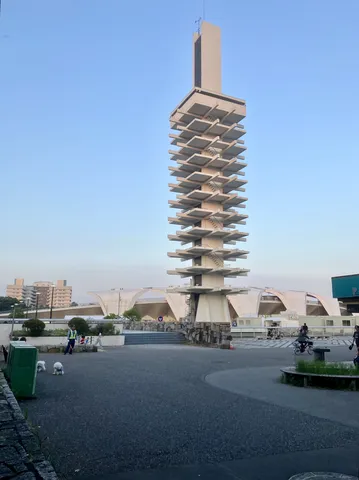 積み木のようなタワー
