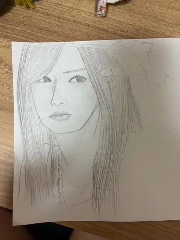 鉛筆が紡ぐ、静かな表情