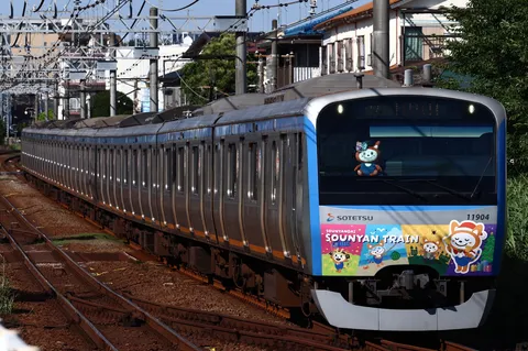 ラッピング車両で旅気分！