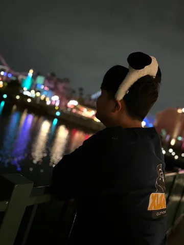 夜景と友達、特別な瞬間
