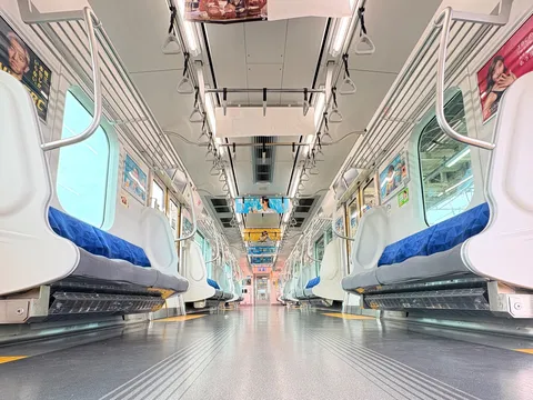 がら空きの車内