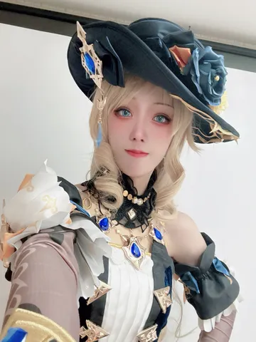 麗しき魔法の装い