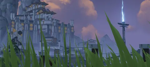 草むらに浮かぶ鋼の城