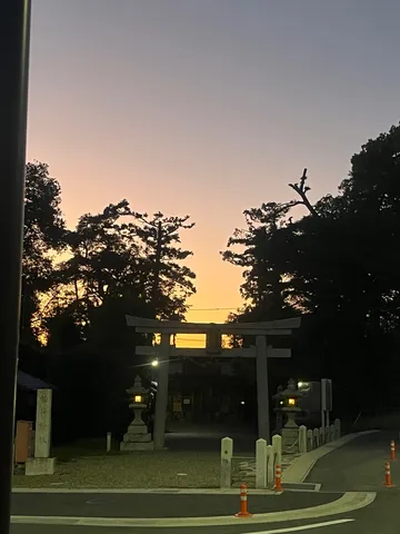 茜空に誘われ