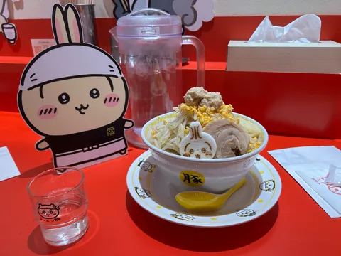 ラッコとラーメンでほっこり