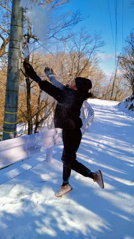 吹雪の中の躍動感！