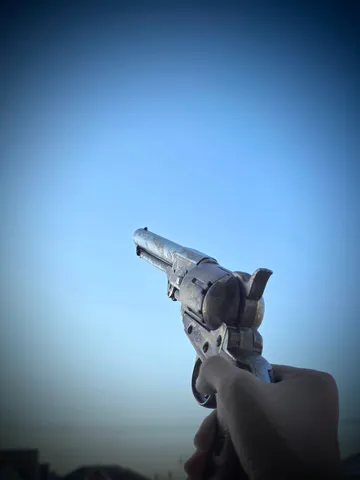 青空に浮かぶ銃影