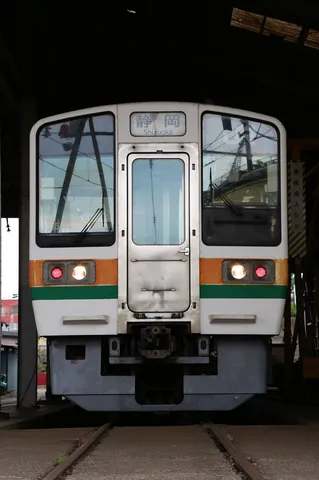静かなる鉄道の鼓動、静穏の時