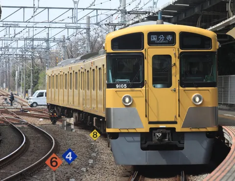 黄色い電車の旅路、国分寺へ