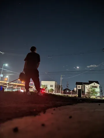 星降る夜の散歩道