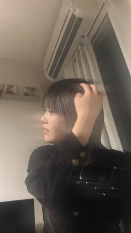 静寂に揺れる光