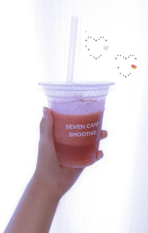 カフェのテイクアウトスムージー