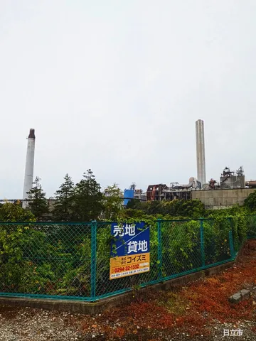工場地帯の売地・貸地看板