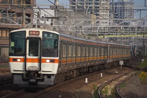 電車が走る日常の風景
